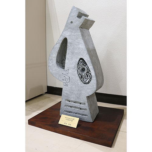 monument a